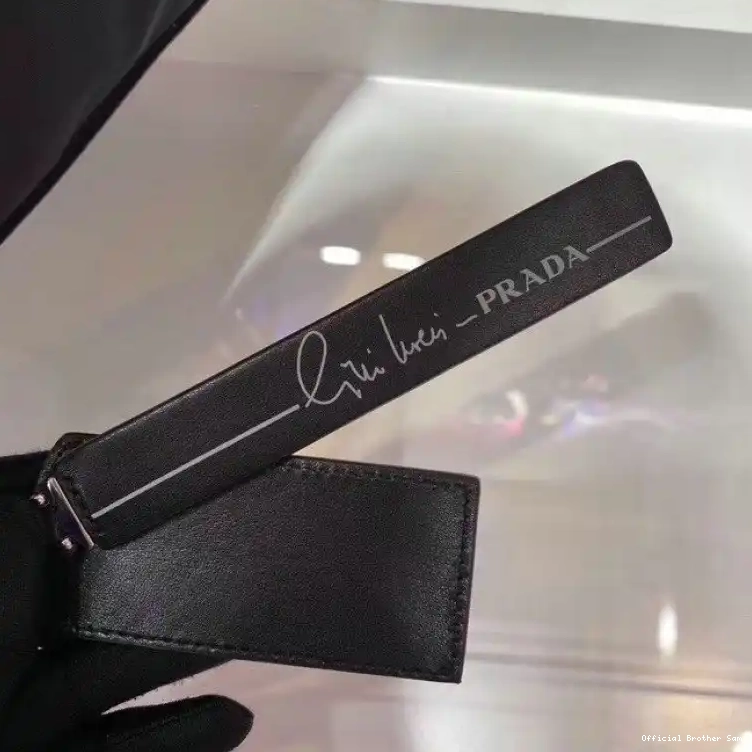 Official Brother Sam 20YA11025 Bag Prada 0703